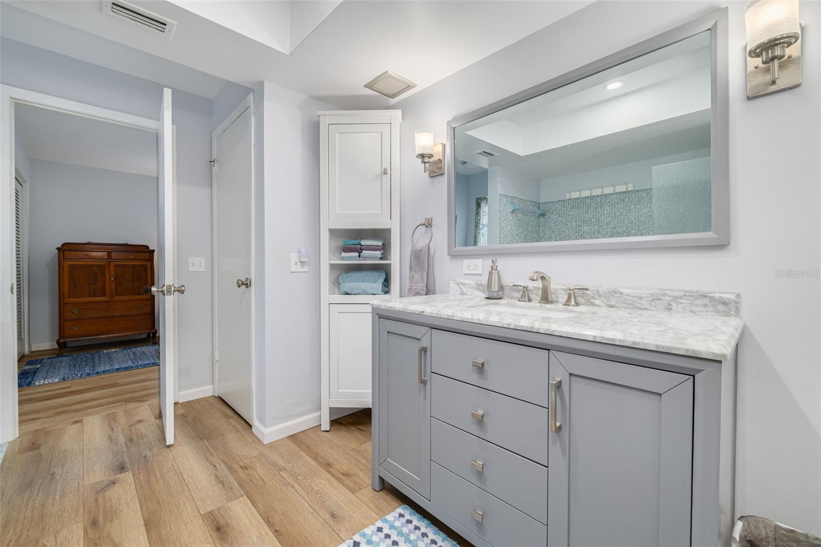 Image 19 of 33 For 3176 San Jose Street