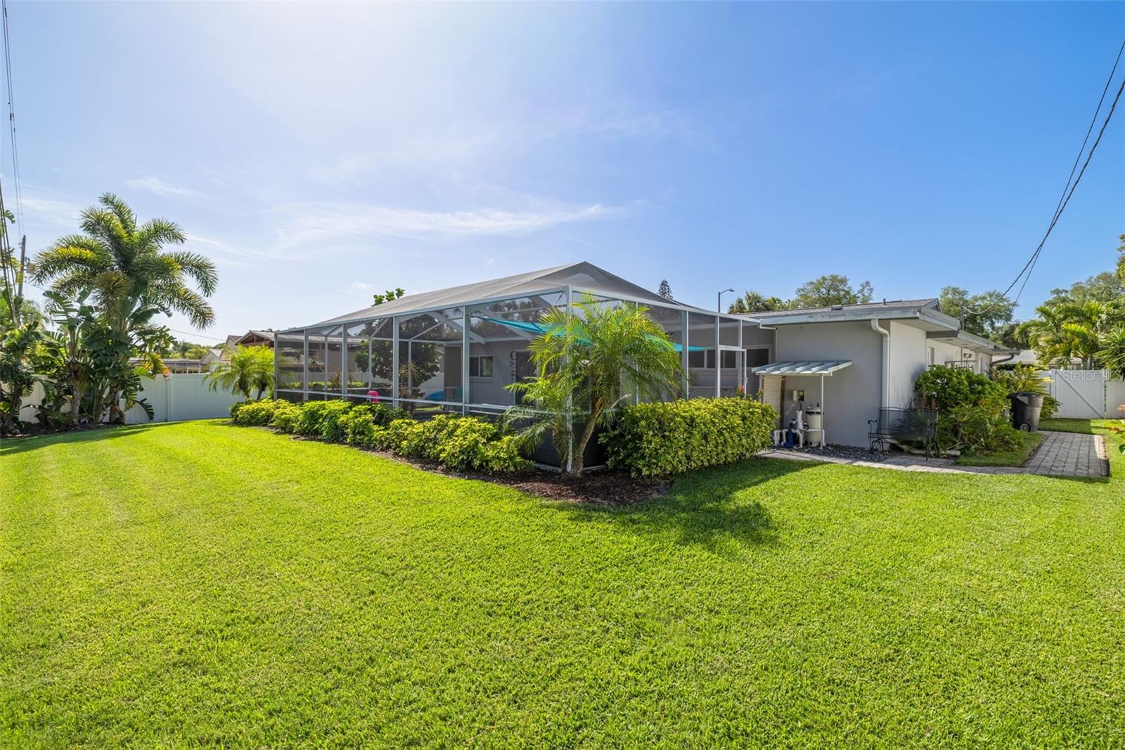 Image 4 of 33 For 3176 San Jose Street