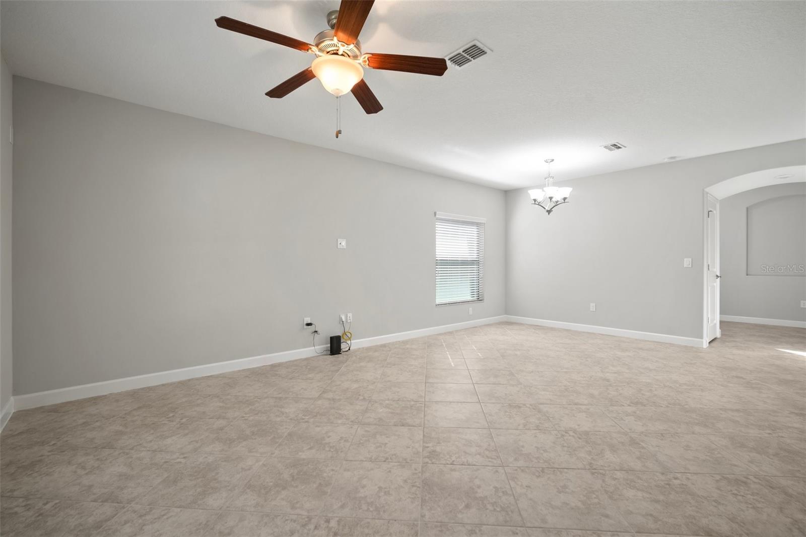 Image 22 of 62 For 1653 Ludington Avenue