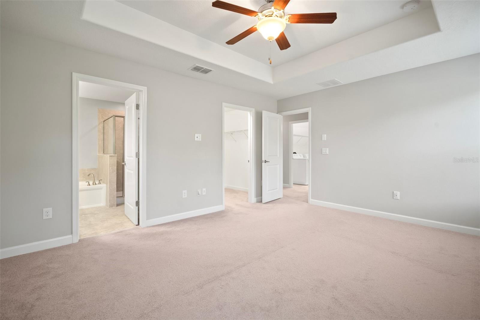 Image 26 of 62 For 1653 Ludington Avenue