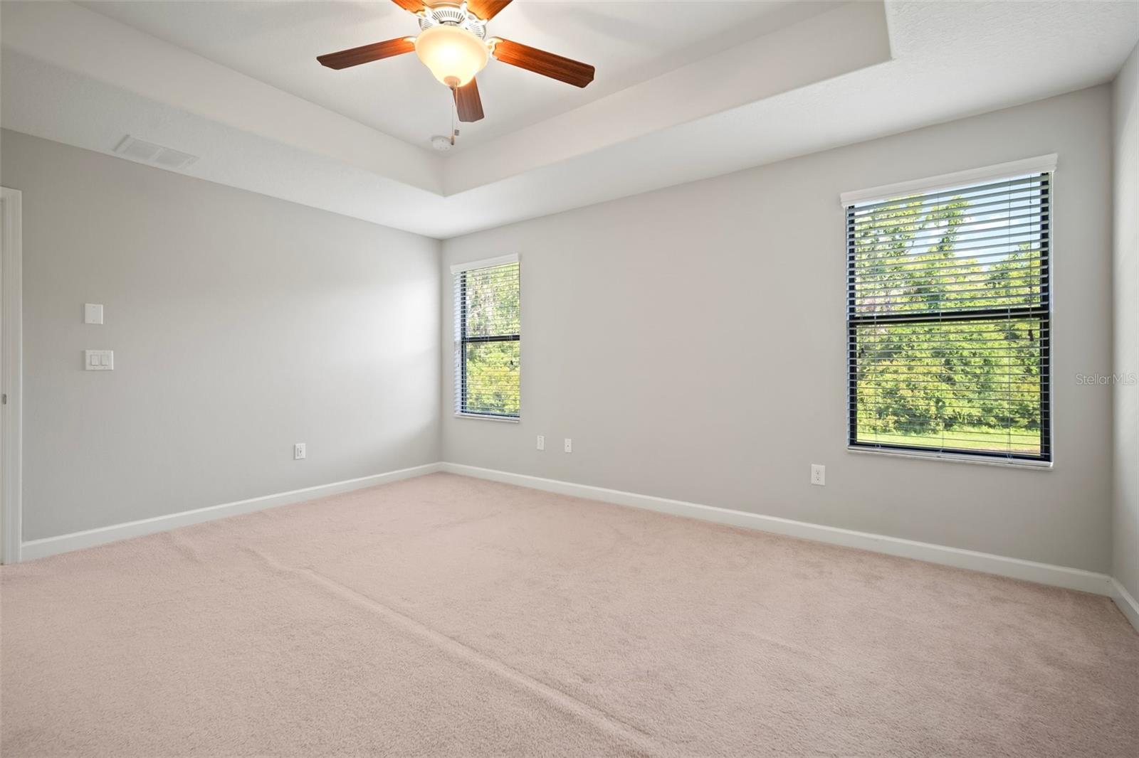 Image 27 of 62 For 1653 Ludington Avenue