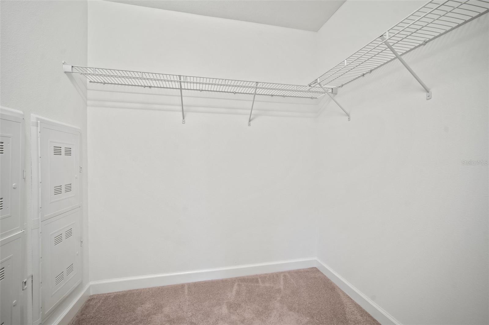 Image 33 of 62 For 1653 Ludington Avenue