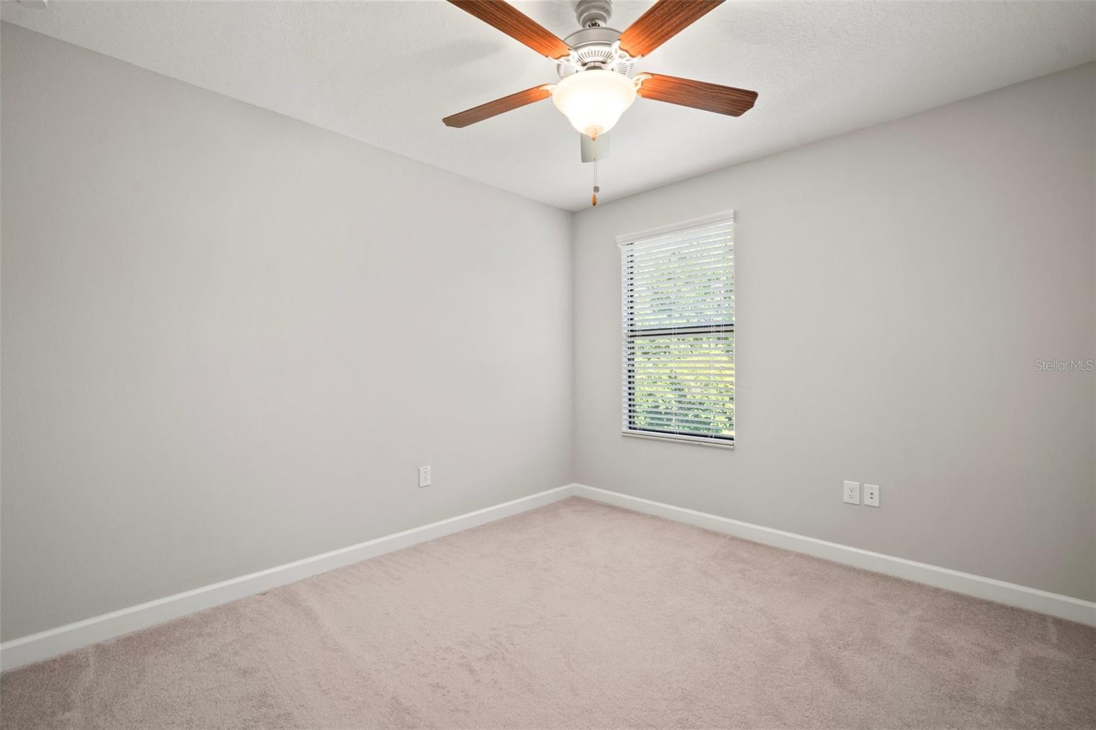 Image 36 of 62 For 1653 Ludington Avenue