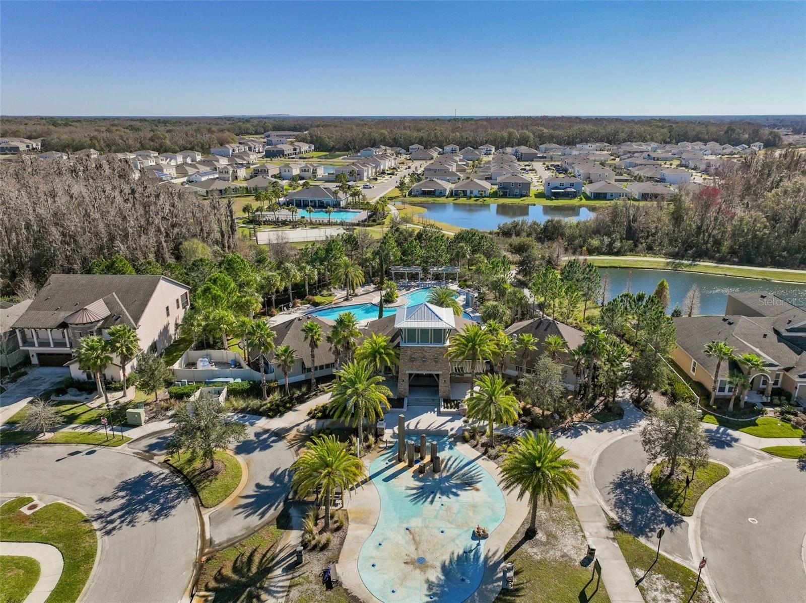 Image 58 of 62 For 1653 Ludington Avenue