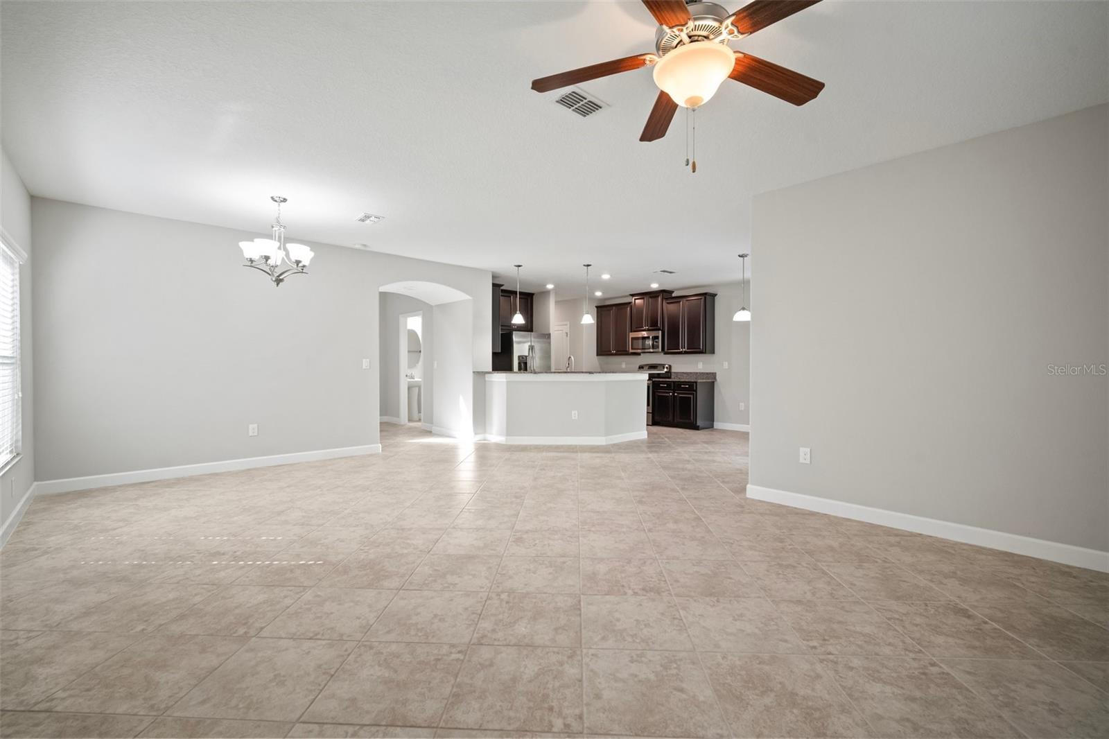 Image 6 of 62 For 1653 Ludington Avenue