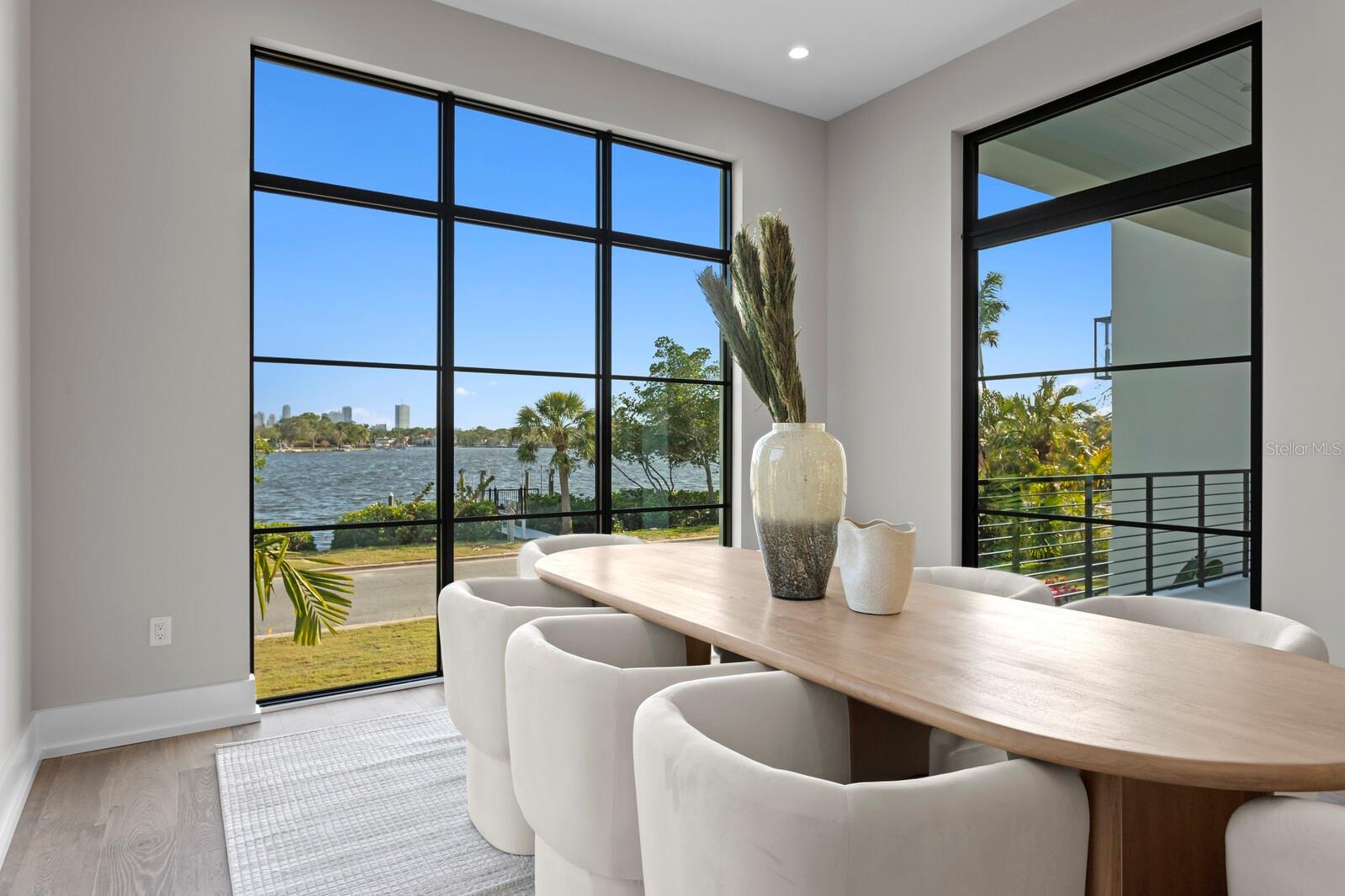 Image 16 of 59 For 337 Coffee Pot Drive Ne