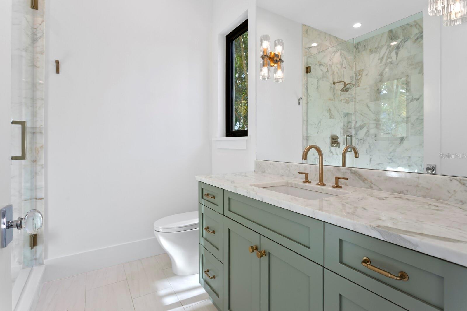 Image 24 of 59 For 337 Coffee Pot Drive Ne