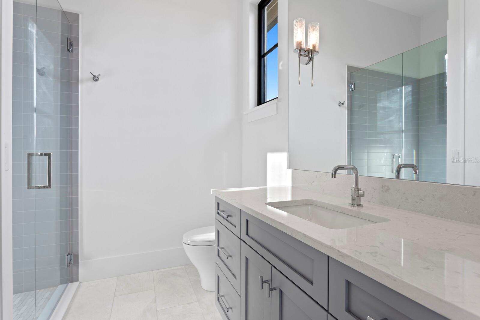 Image 33 of 59 For 337 Coffee Pot Drive Ne