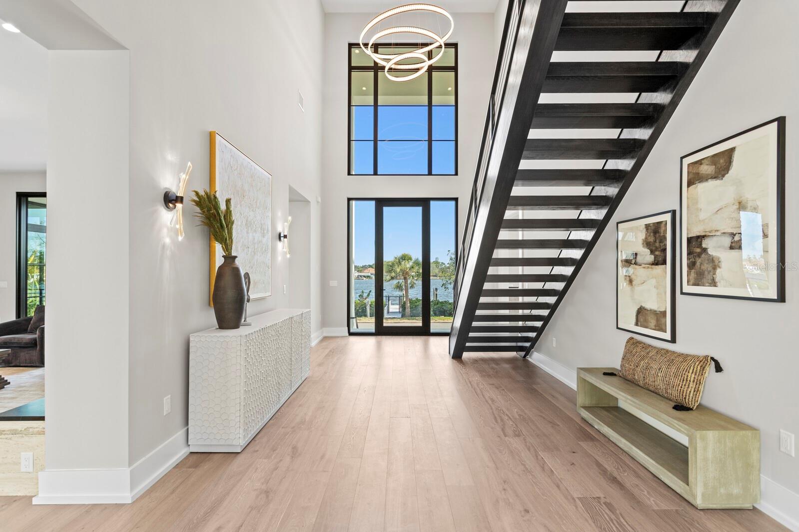 Image 7 of 59 For 337 Coffee Pot Drive Ne