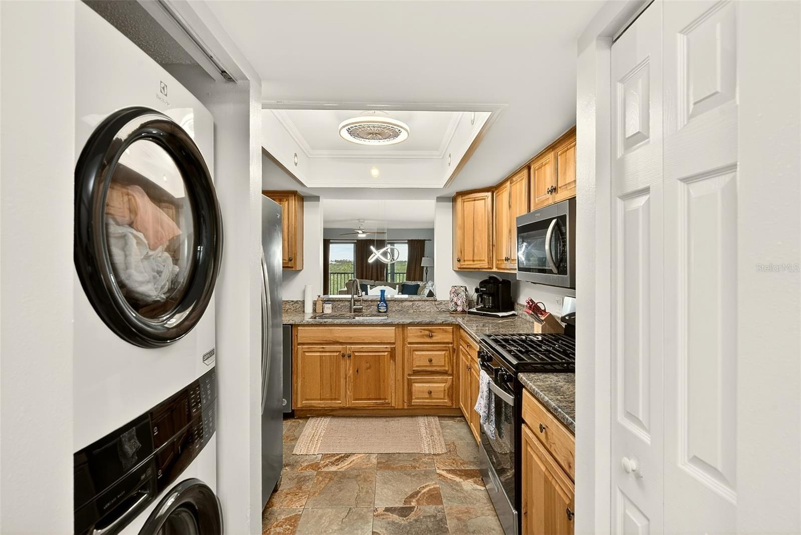 Image 13 of 45 For 5400 Park Street N 505