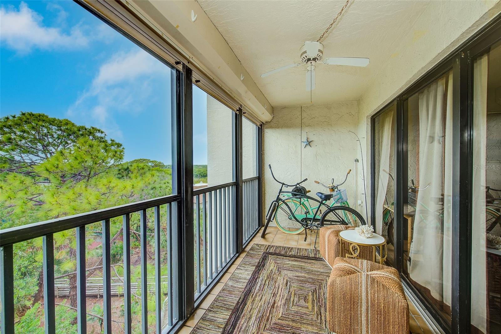 Image 21 of 45 For 5400 Park Street N 505