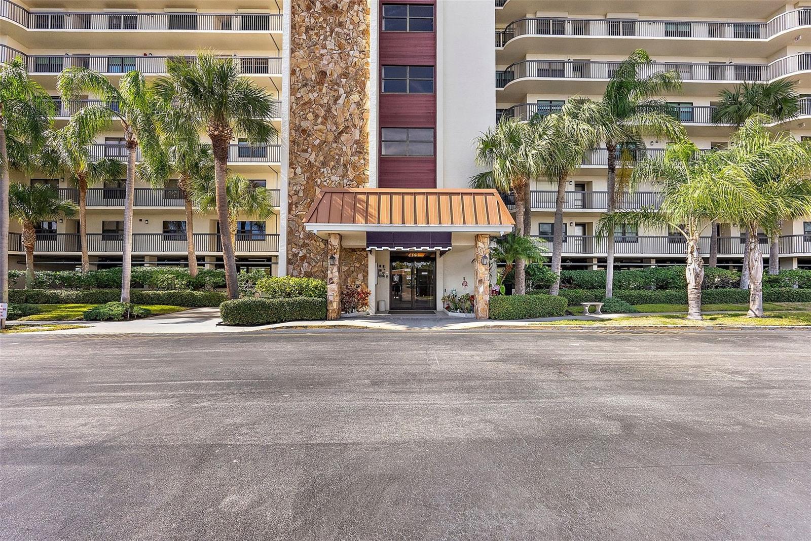 Image 44 of 45 For 5400 Park Street N 505