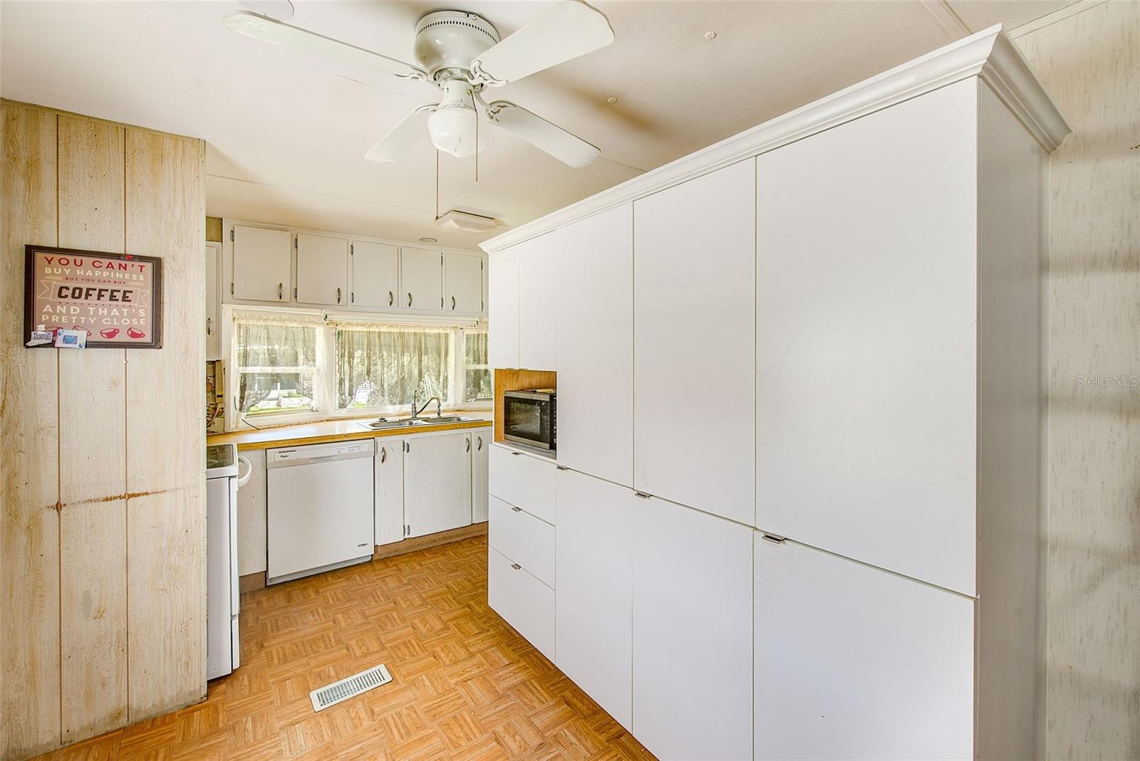 Image 10 of 30 For 4551 Orange Blossom Drive