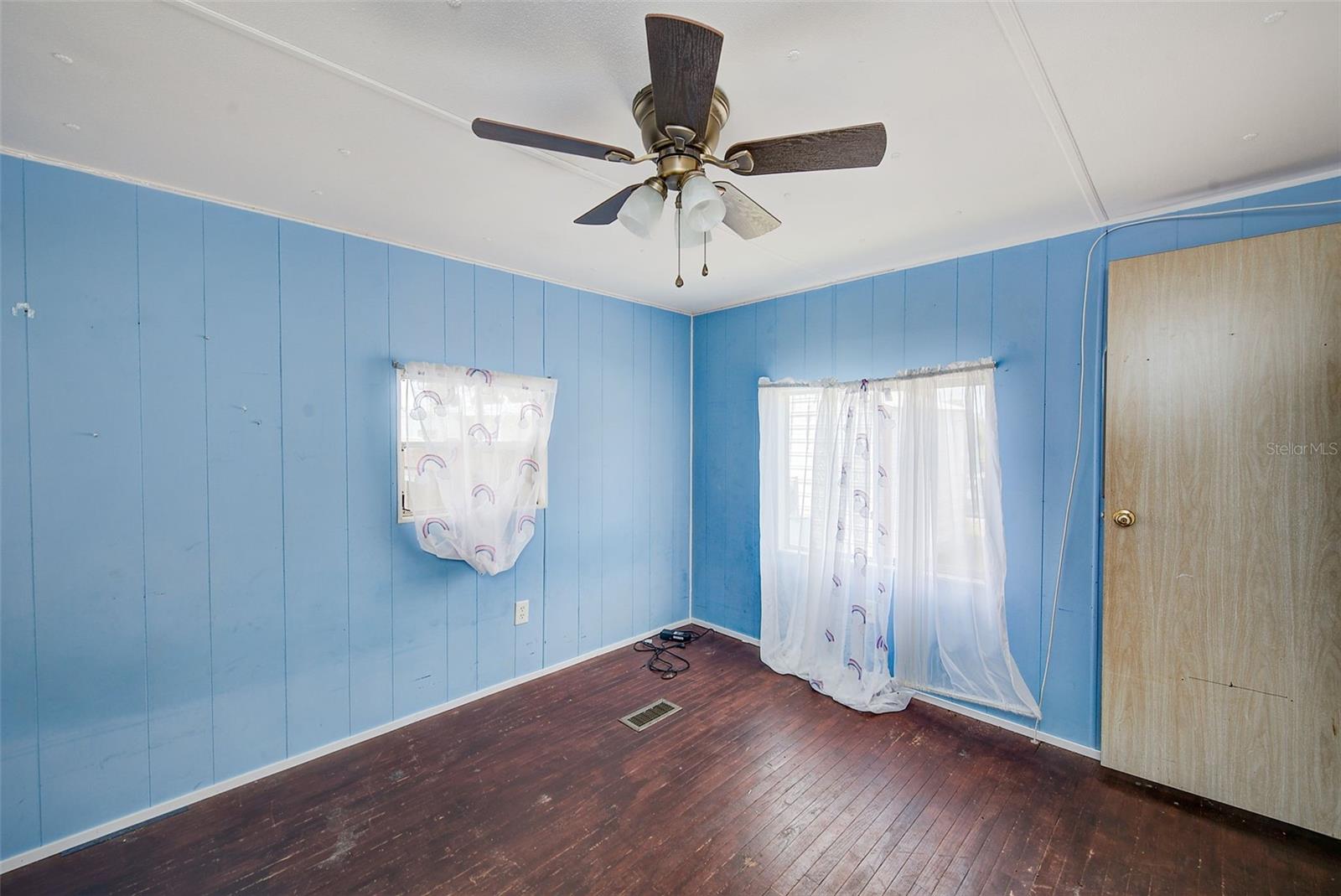 Image 15 of 30 For 4551 Orange Blossom Drive