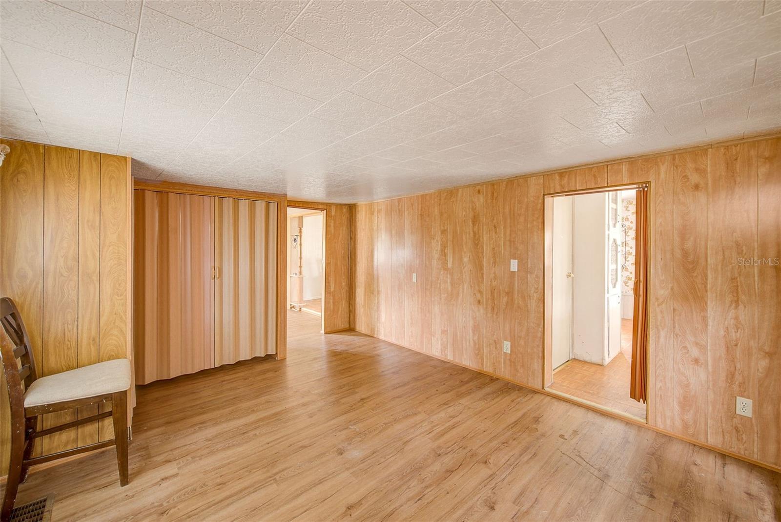 Image 6 of 30 For 4551 Orange Blossom Drive