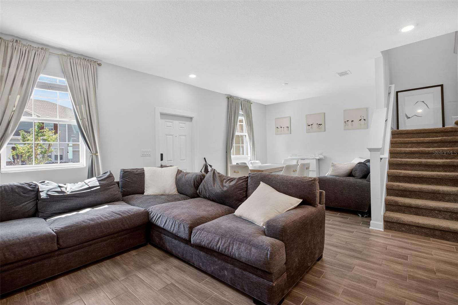 Image 3 of 32 For 3025 Ella Way