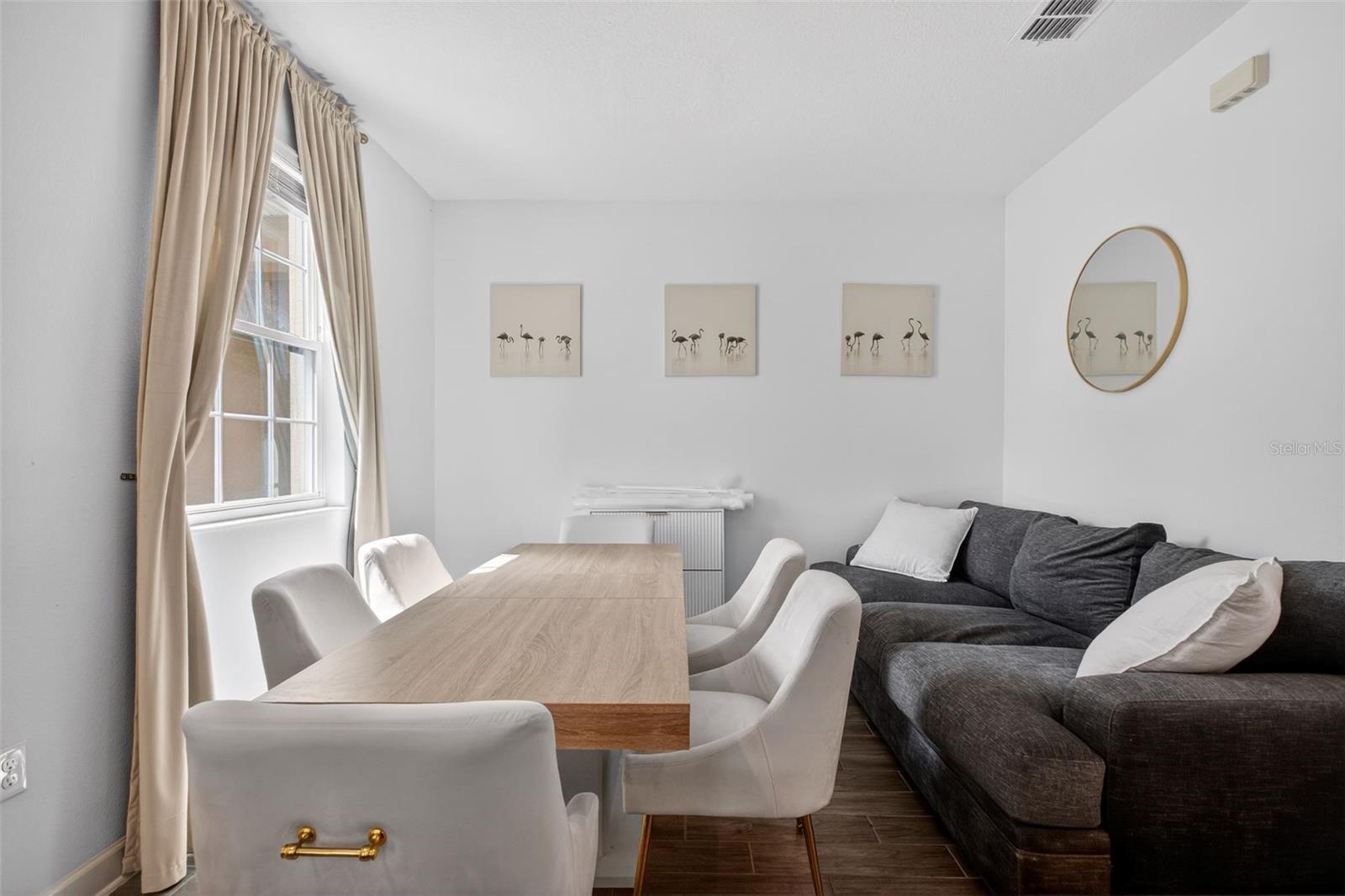 Image 8 of 32 For 3025 Ella Way