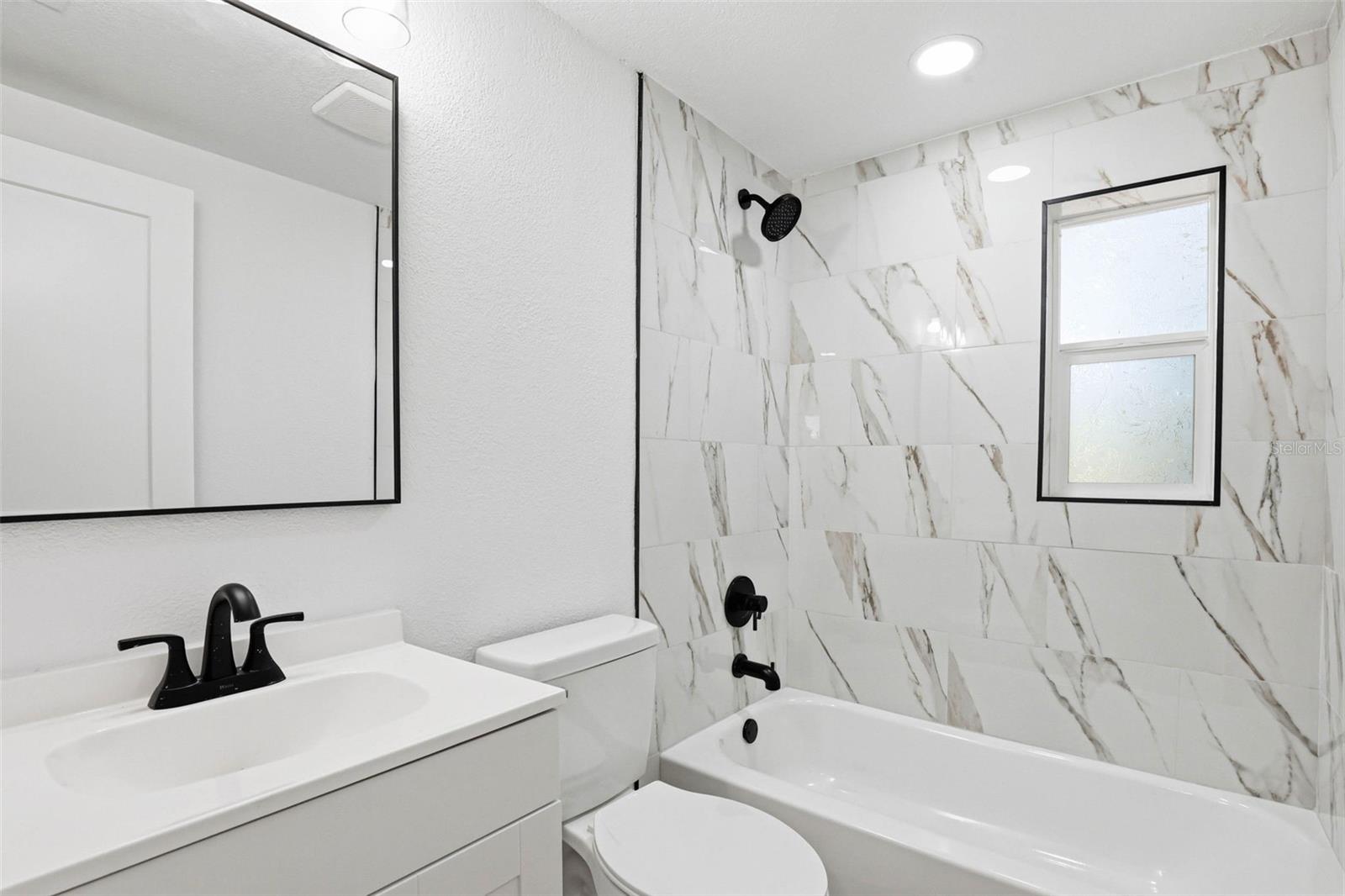 Image 20 of 38 For 3207 Dodge Street