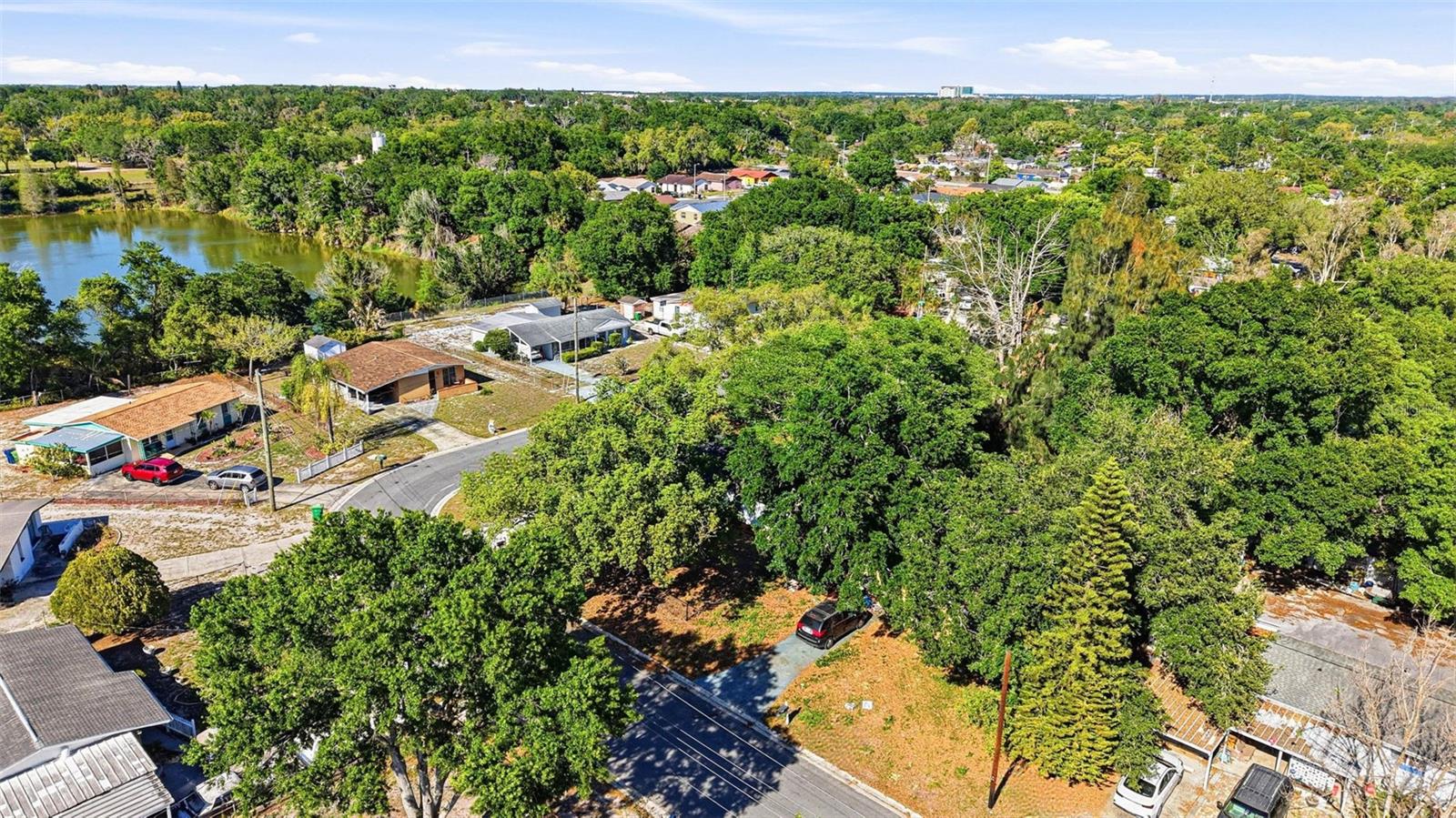 Image 35 of 38 For 3207 Dodge Street