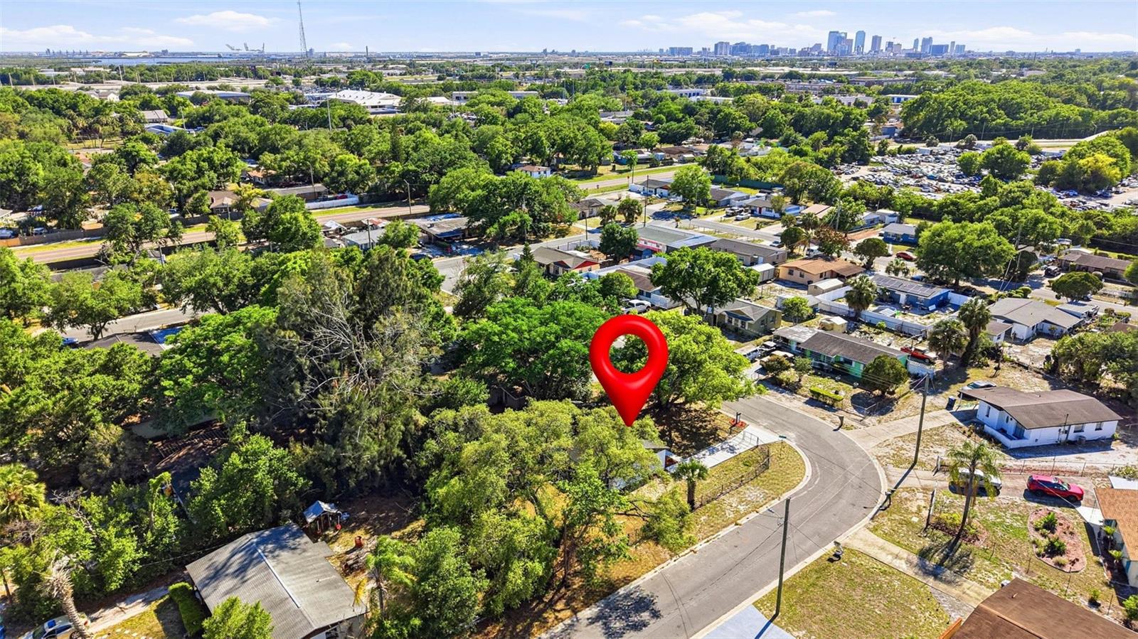 Image 37 of 38 For 3207 Dodge Street