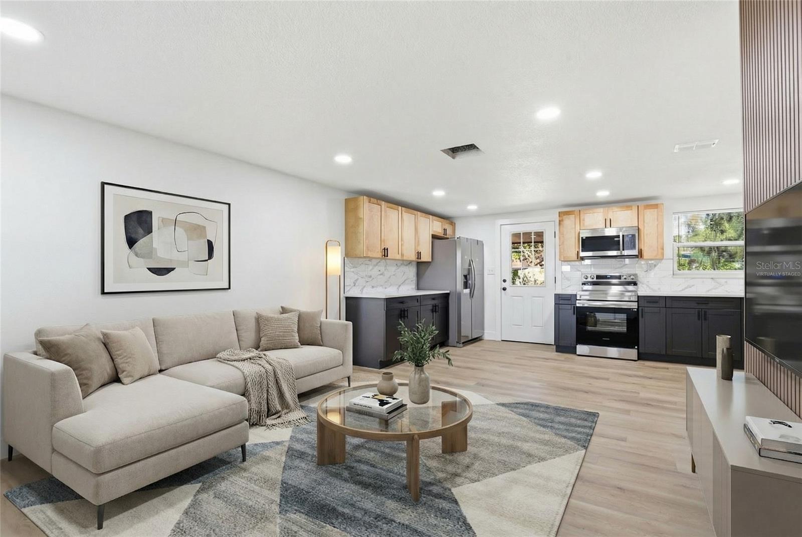 Image 6 of 38 For 3207 Dodge Street