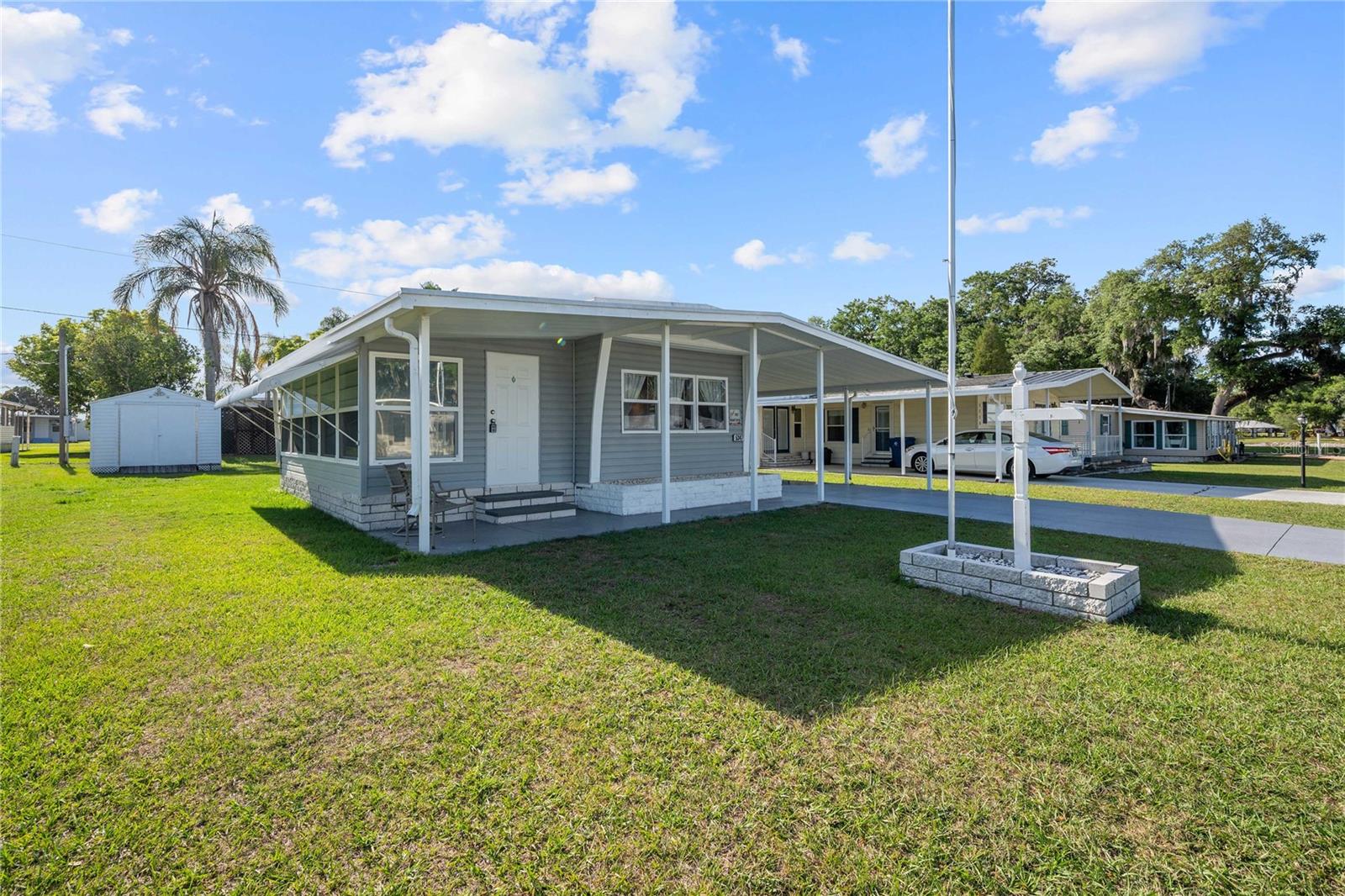 Image 2 of 33 For 5347 Betty Street