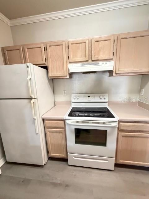 Image 6 of 8 For 5620 Pinnacle Heights Circle 202