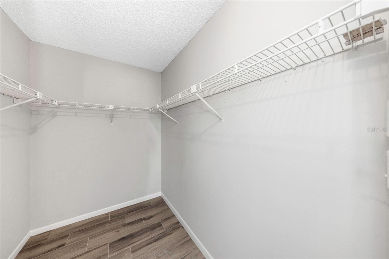 Image 24 of 52 For 3166 Lake Pine Way S H1