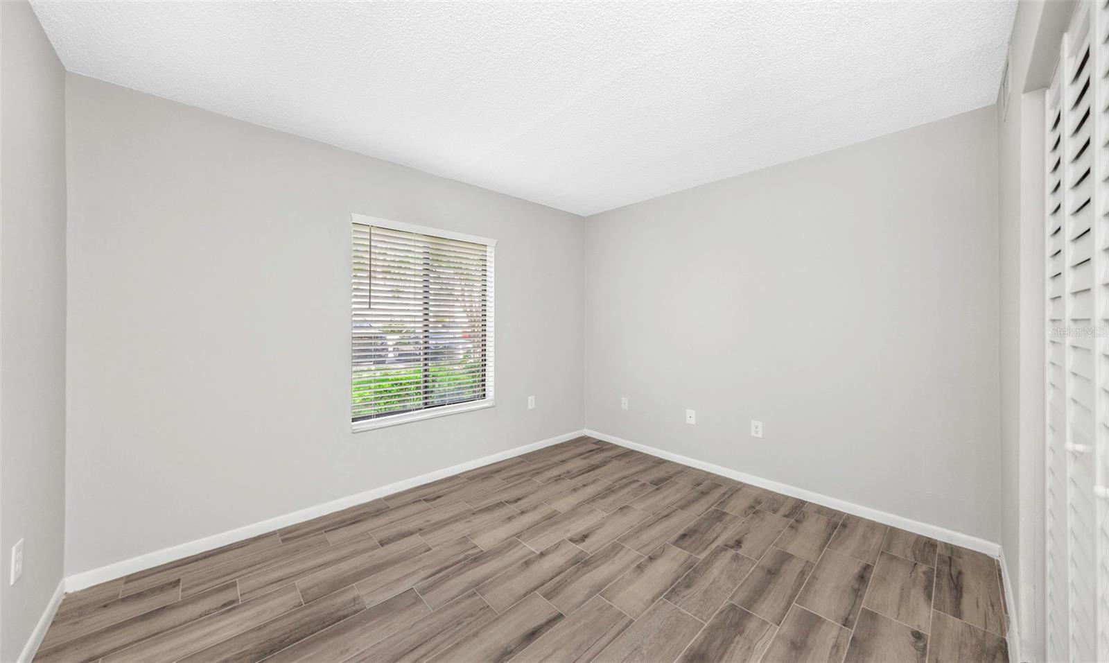 Image 28 of 52 For 3166 Lake Pine Way S H1