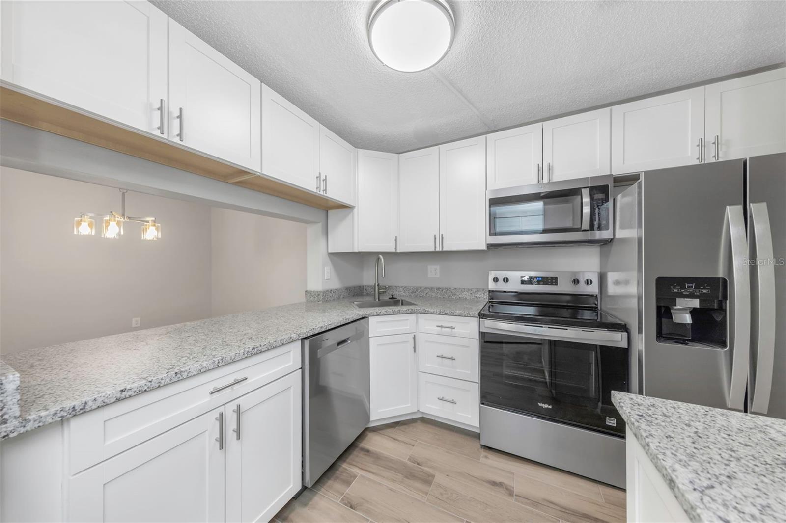 Image 8 of 52 For 3166 Lake Pine Way S H1