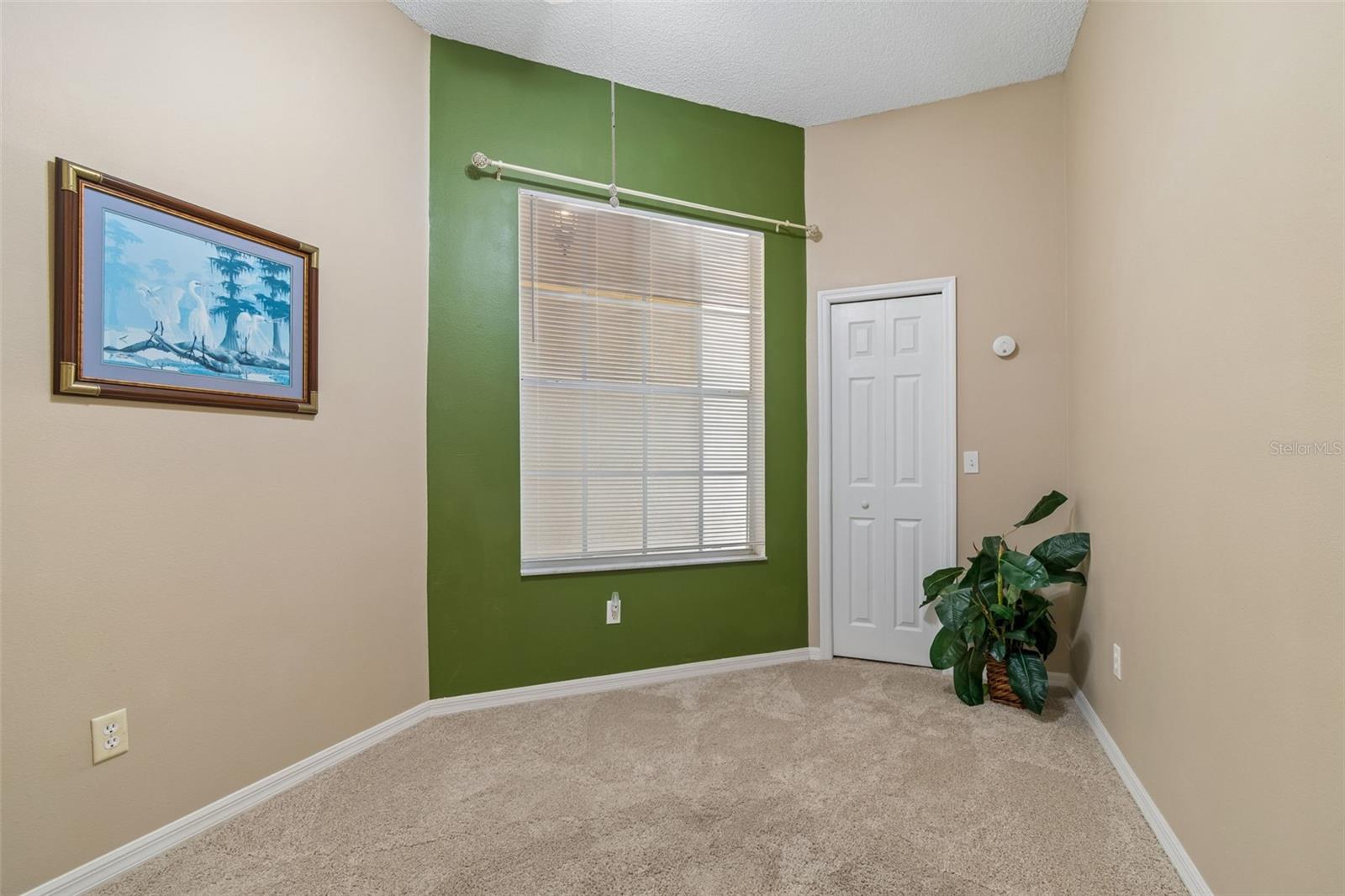 Image 15 of 61 For 1050 Starkey Rd  207