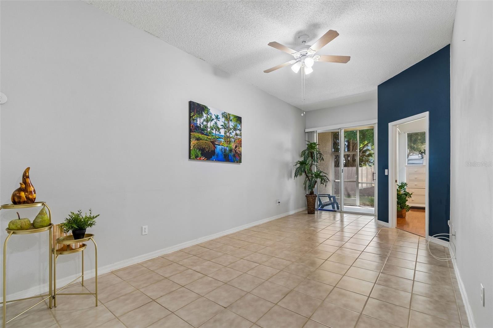 Image 22 of 61 For 1050 Starkey Rd  207