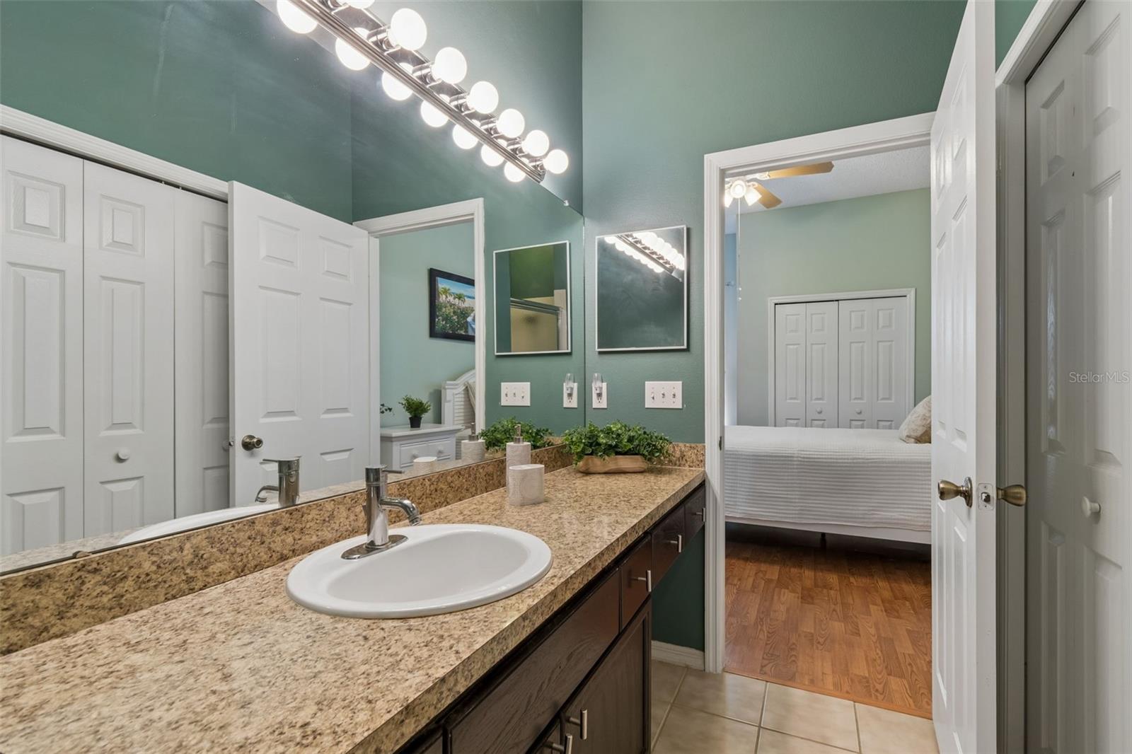 Image 32 of 61 For 1050 Starkey Rd  207