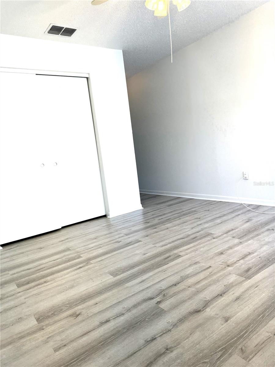 Image 13 of 19 For 13608 Village Drive 8203