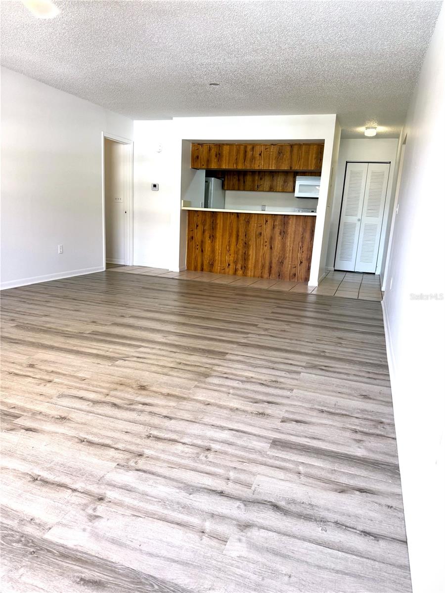 Image 5 of 19 For 13608 Village Drive 8203