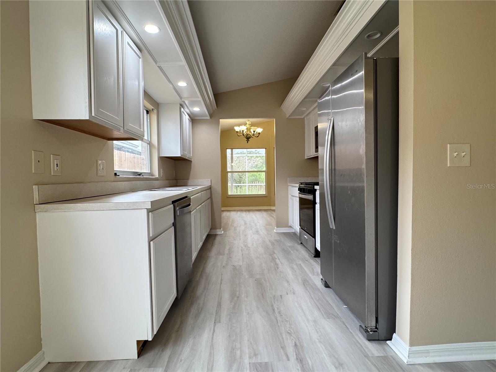 Image 15 of 29 For 27618 Sky Lake Circle