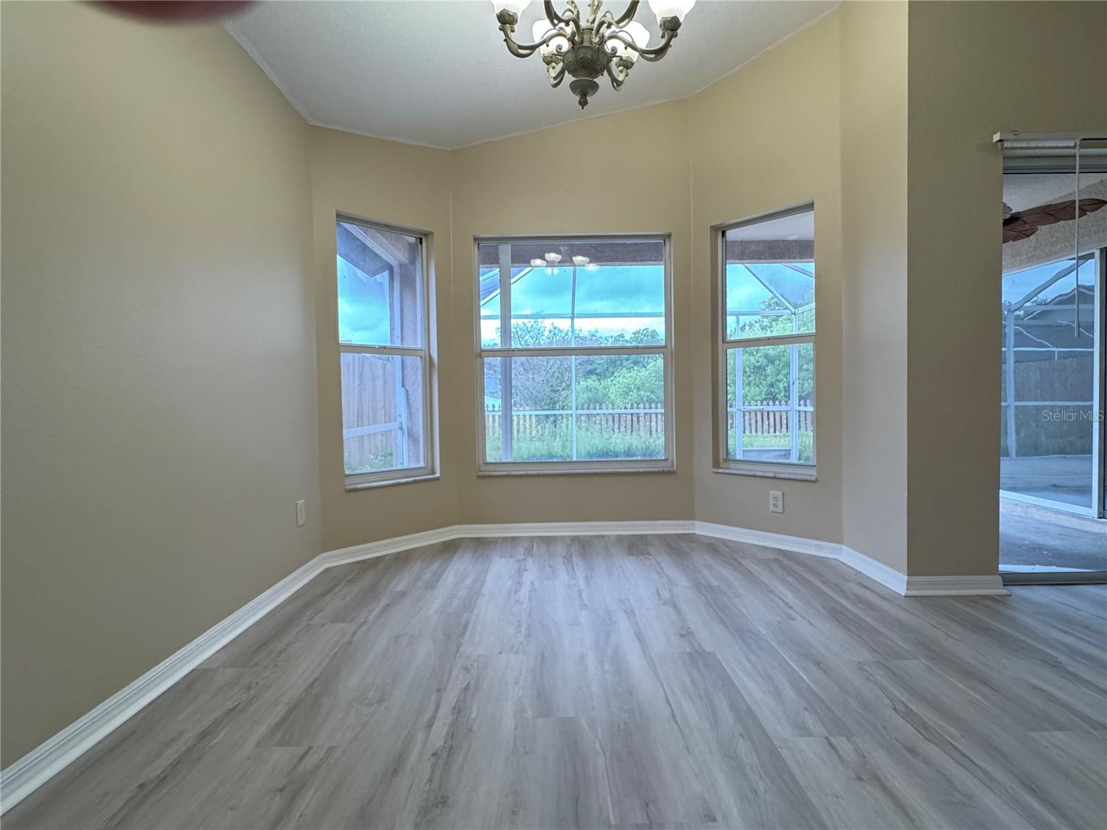 Image 16 of 29 For 27618 Sky Lake Circle