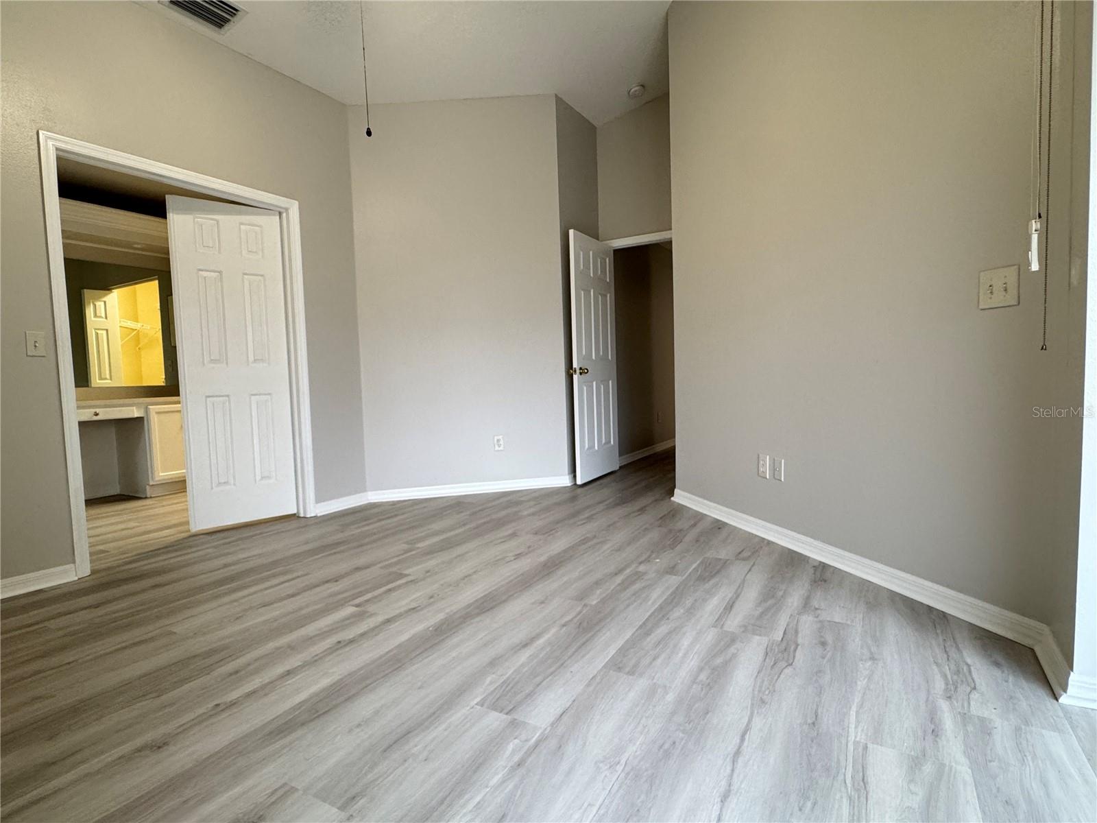 Image 20 of 29 For 27618 Sky Lake Circle