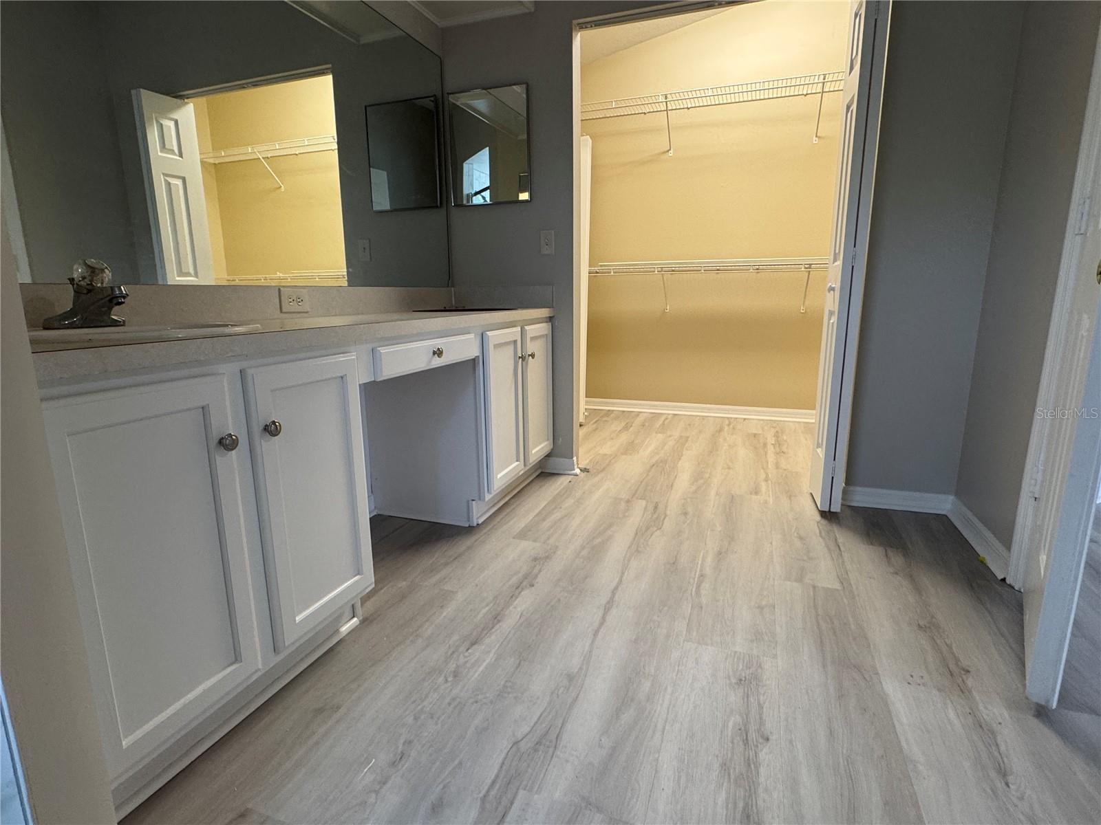 Image 22 of 29 For 27618 Sky Lake Circle