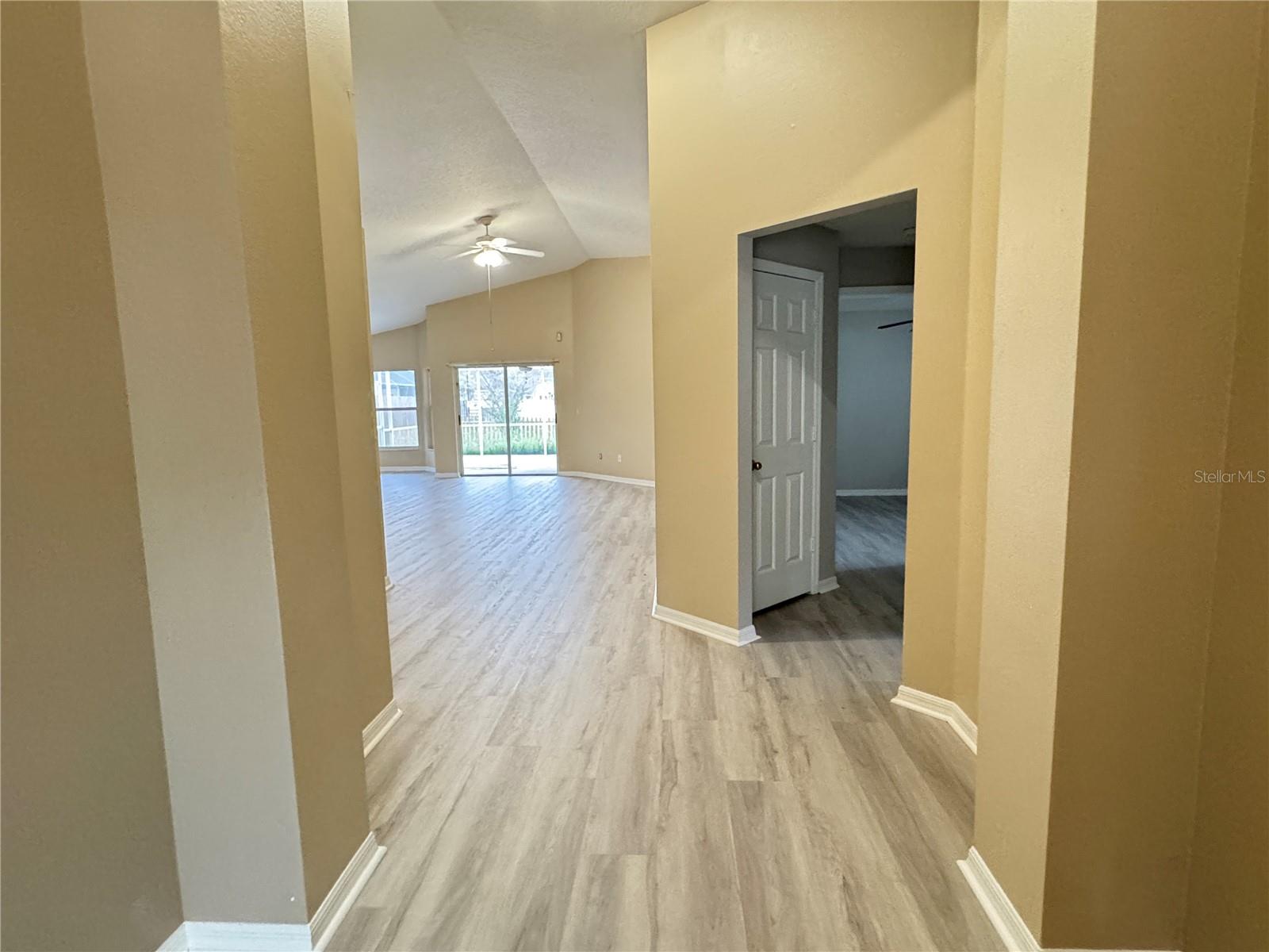 Image 27 of 29 For 27618 Sky Lake Circle