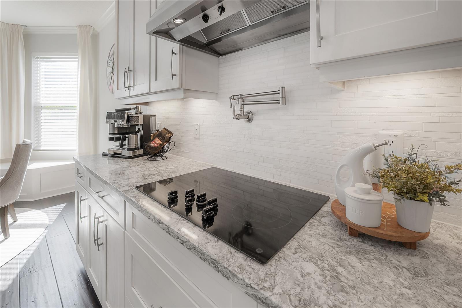 Image 19 of 76 For 8009 Clementine Lane