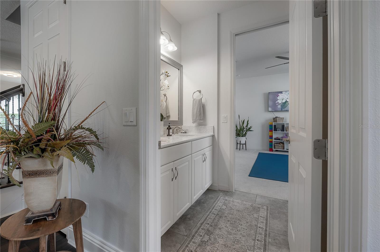 Image 39 of 76 For 8009 Clementine Lane