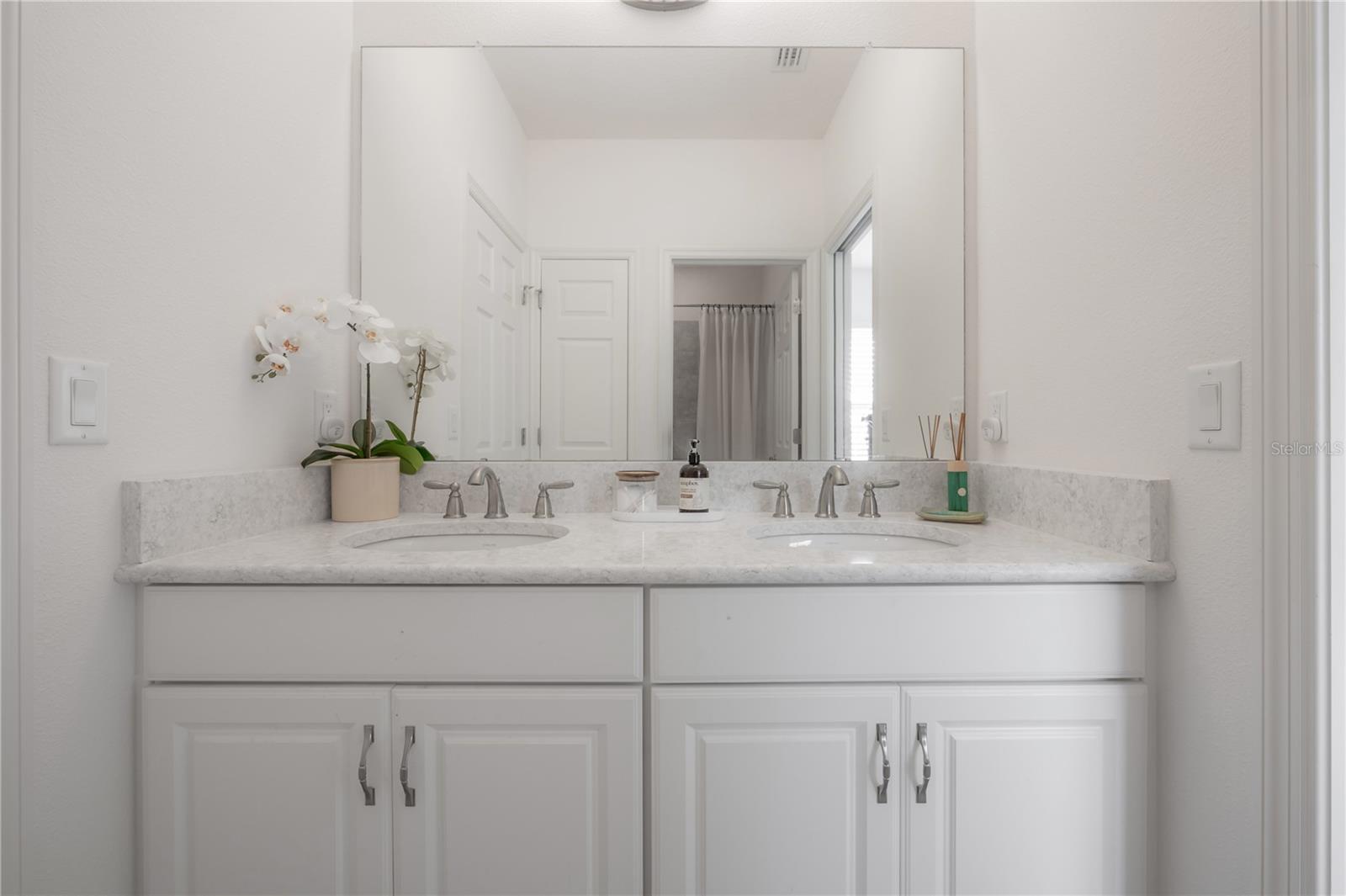 Image 56 of 76 For 8009 Clementine Lane