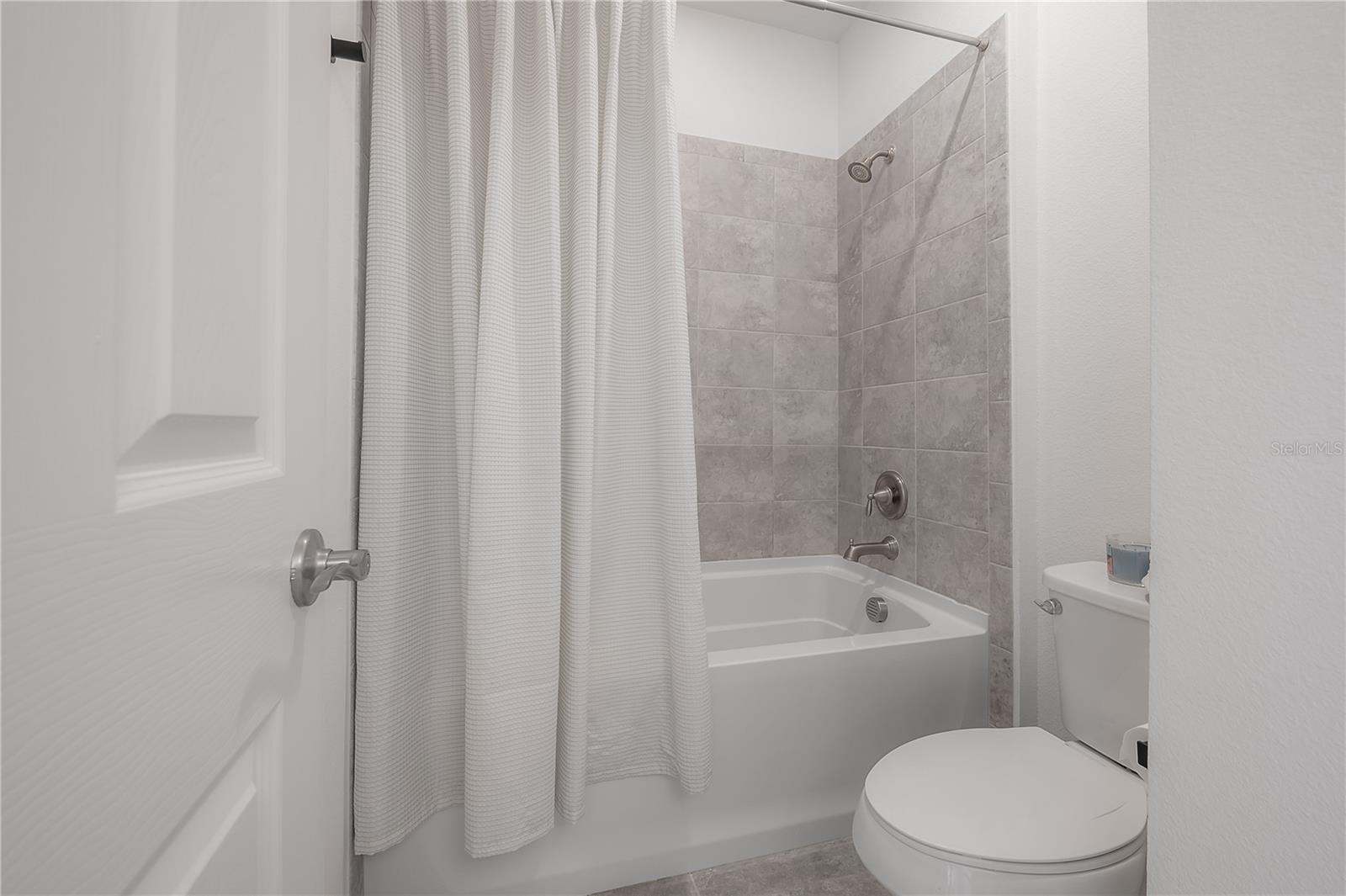 Image 58 of 76 For 8009 Clementine Lane