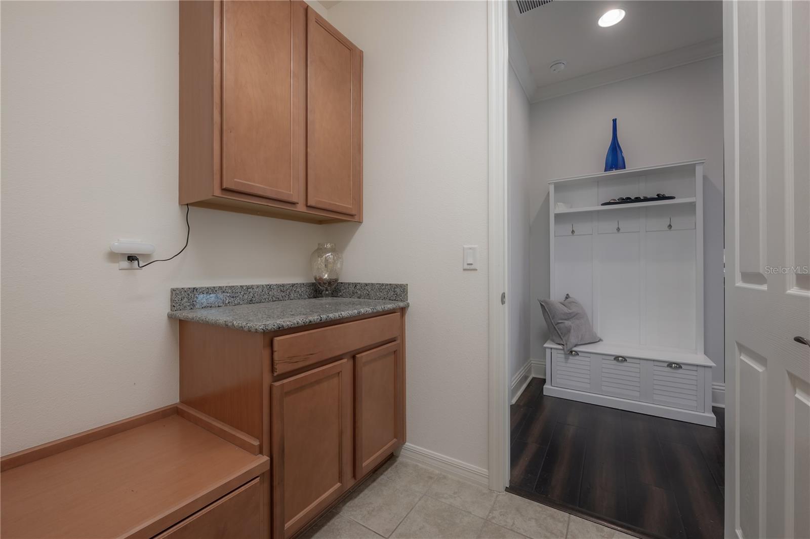 Image 7 of 76 For 8009 Clementine Lane