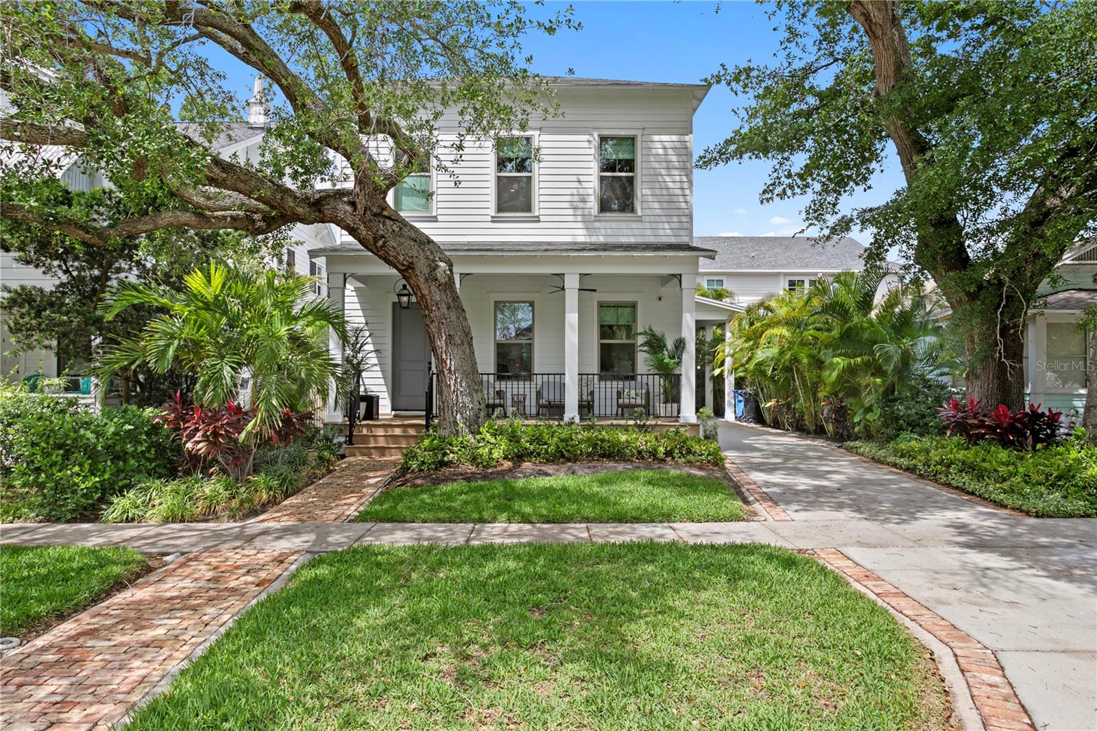 Details for 1109 18th Avenue N, ST PETERSBURG, FL 33704