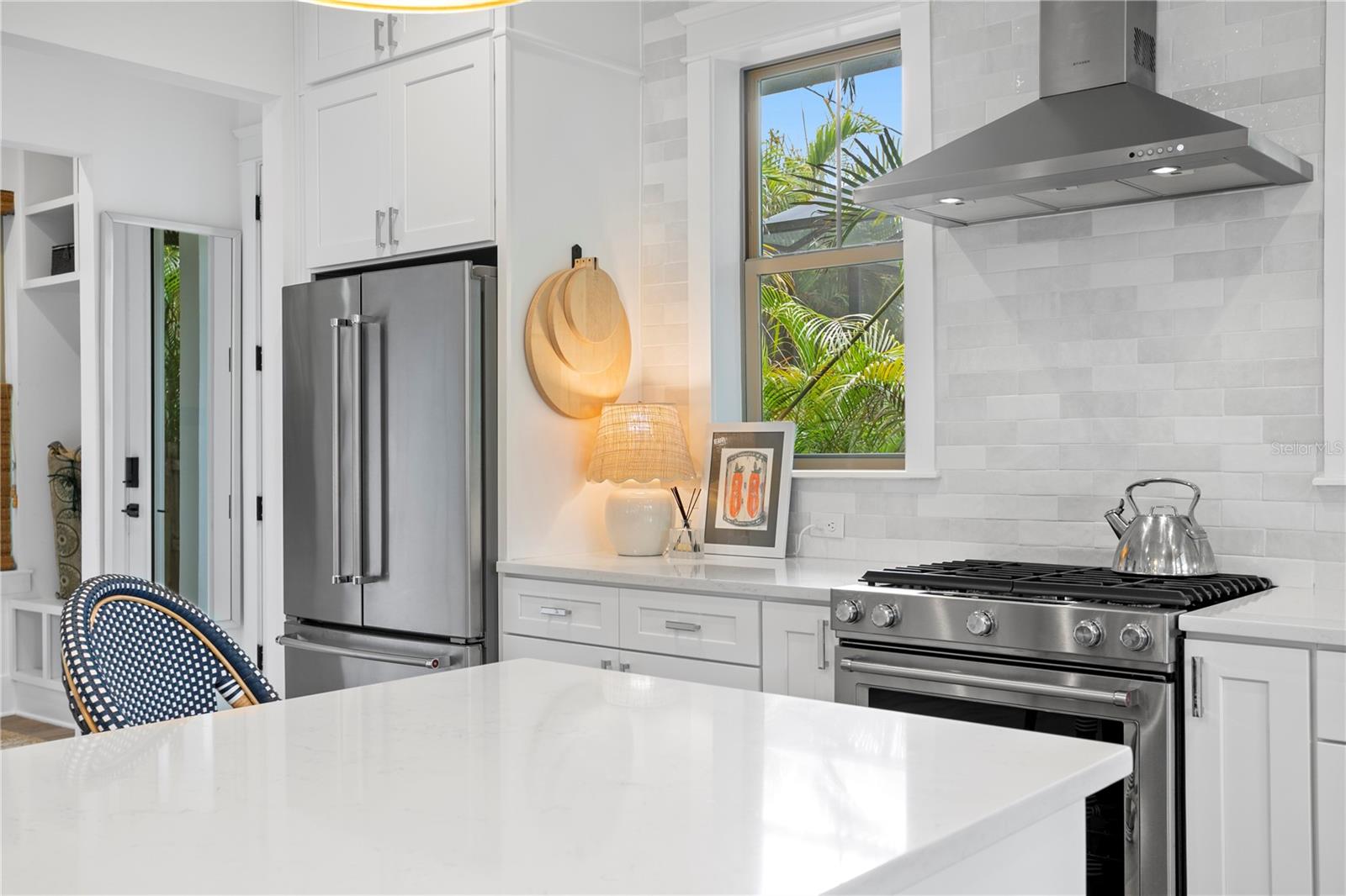 Image 18 of 48 For 1109 18th Avenue N