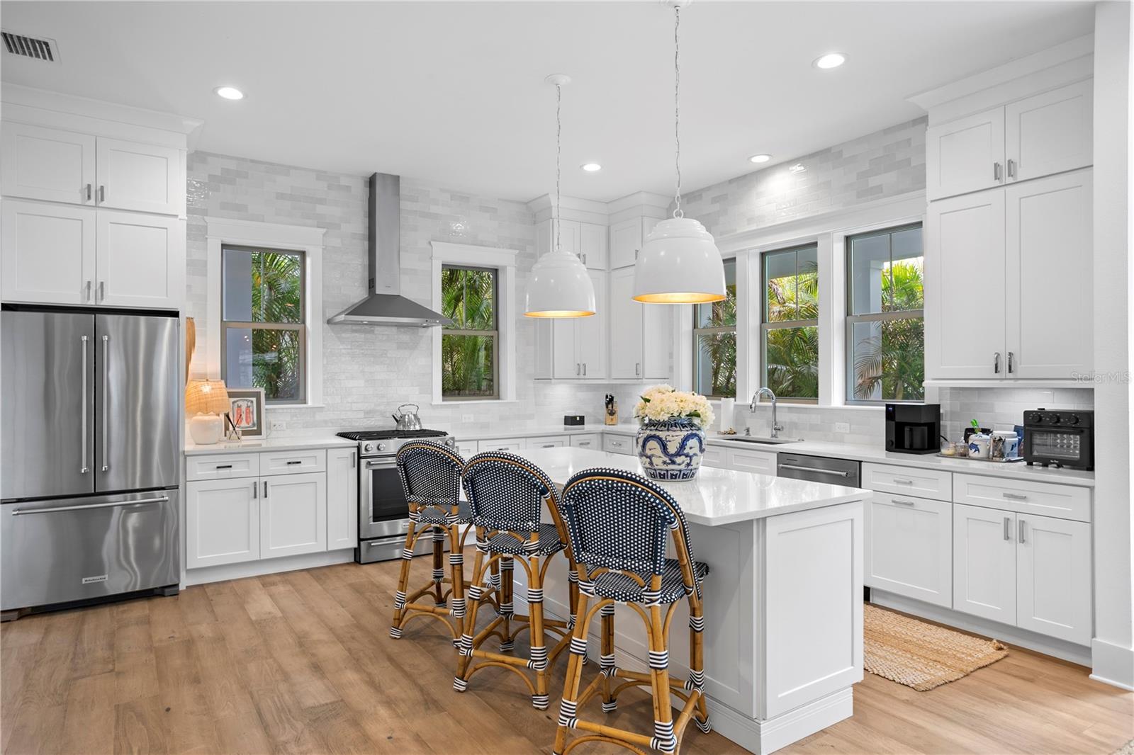 Image 19 of 48 For 1109 18th Avenue N