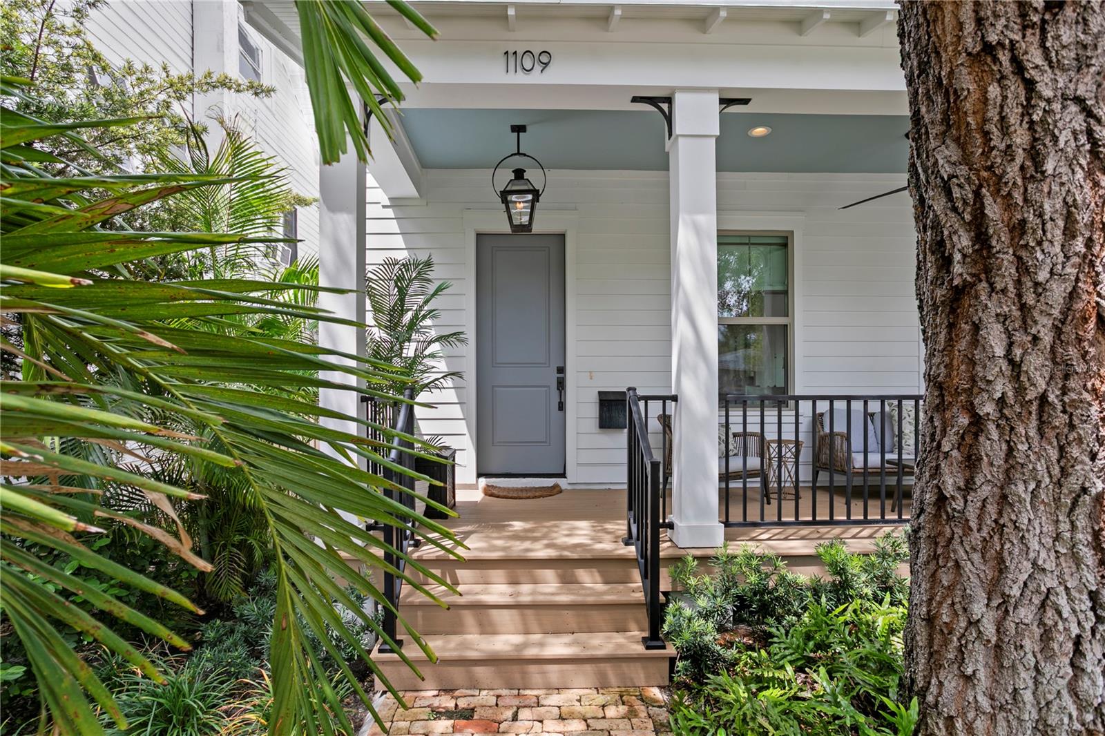 Image 2 of 48 For 1109 18th Avenue N