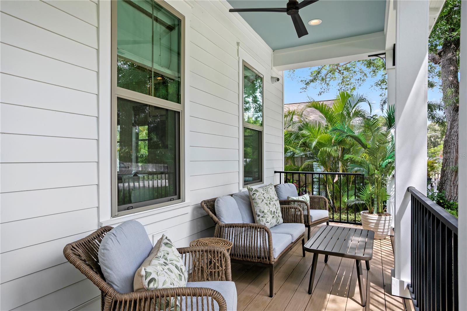 Image 3 of 48 For 1109 18th Avenue N